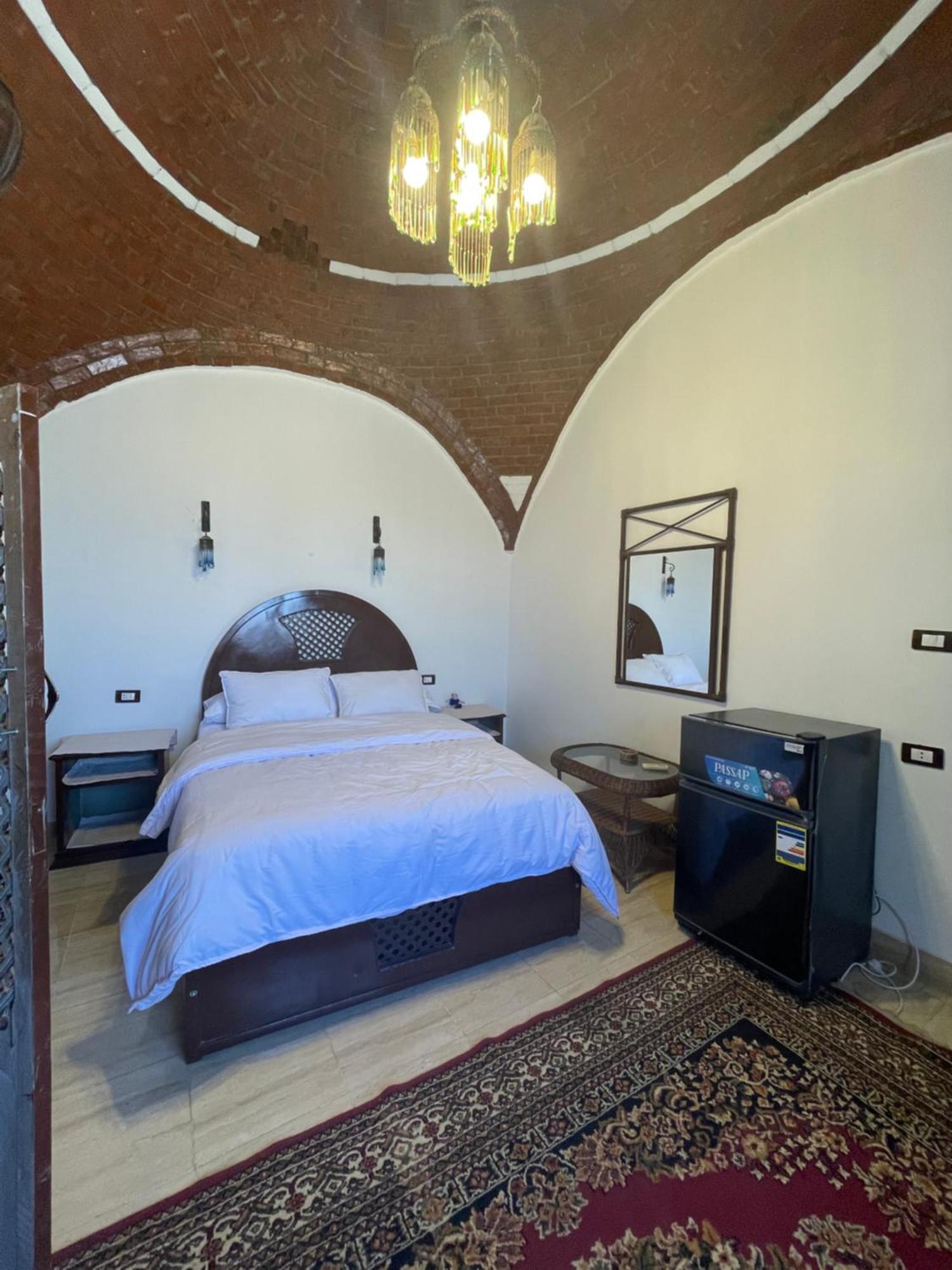 Villa Giulio Luxor Guest House Buitenkant foto