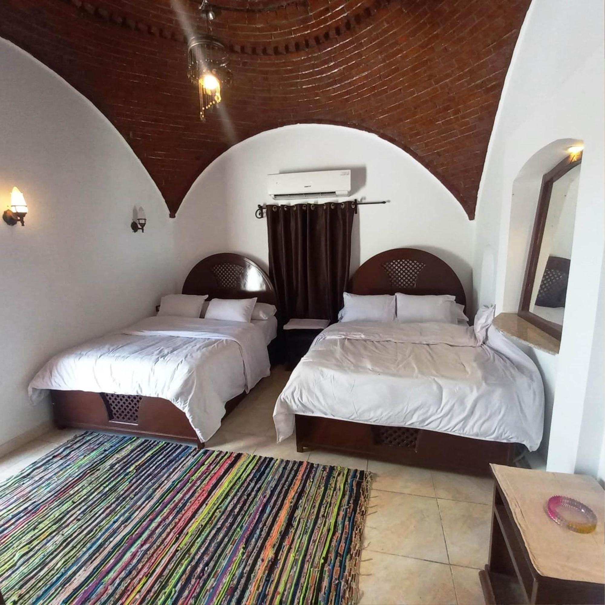 Villa Giulio Luxor Guest House Buitenkant foto