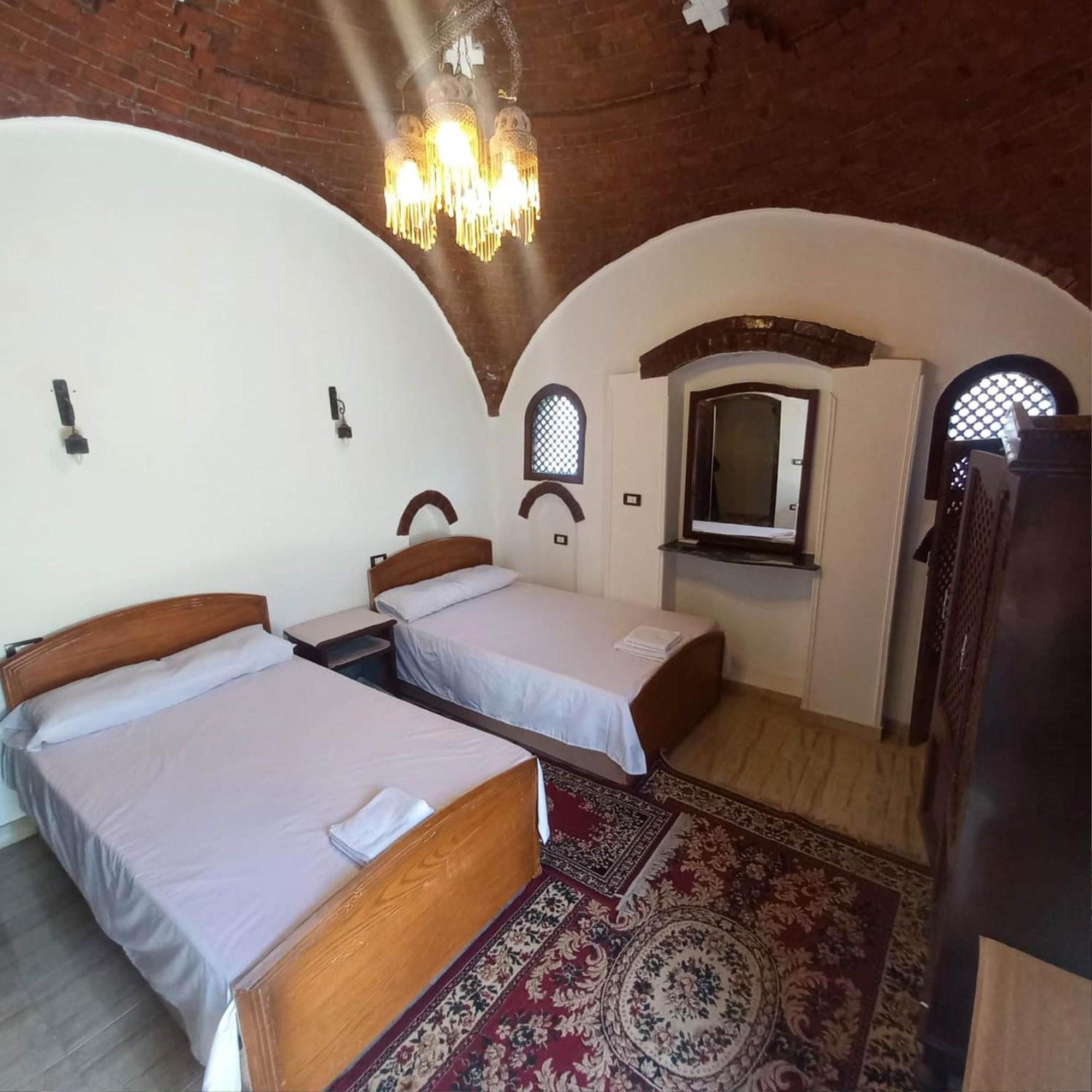 Villa Giulio Luxor Guest House Buitenkant foto