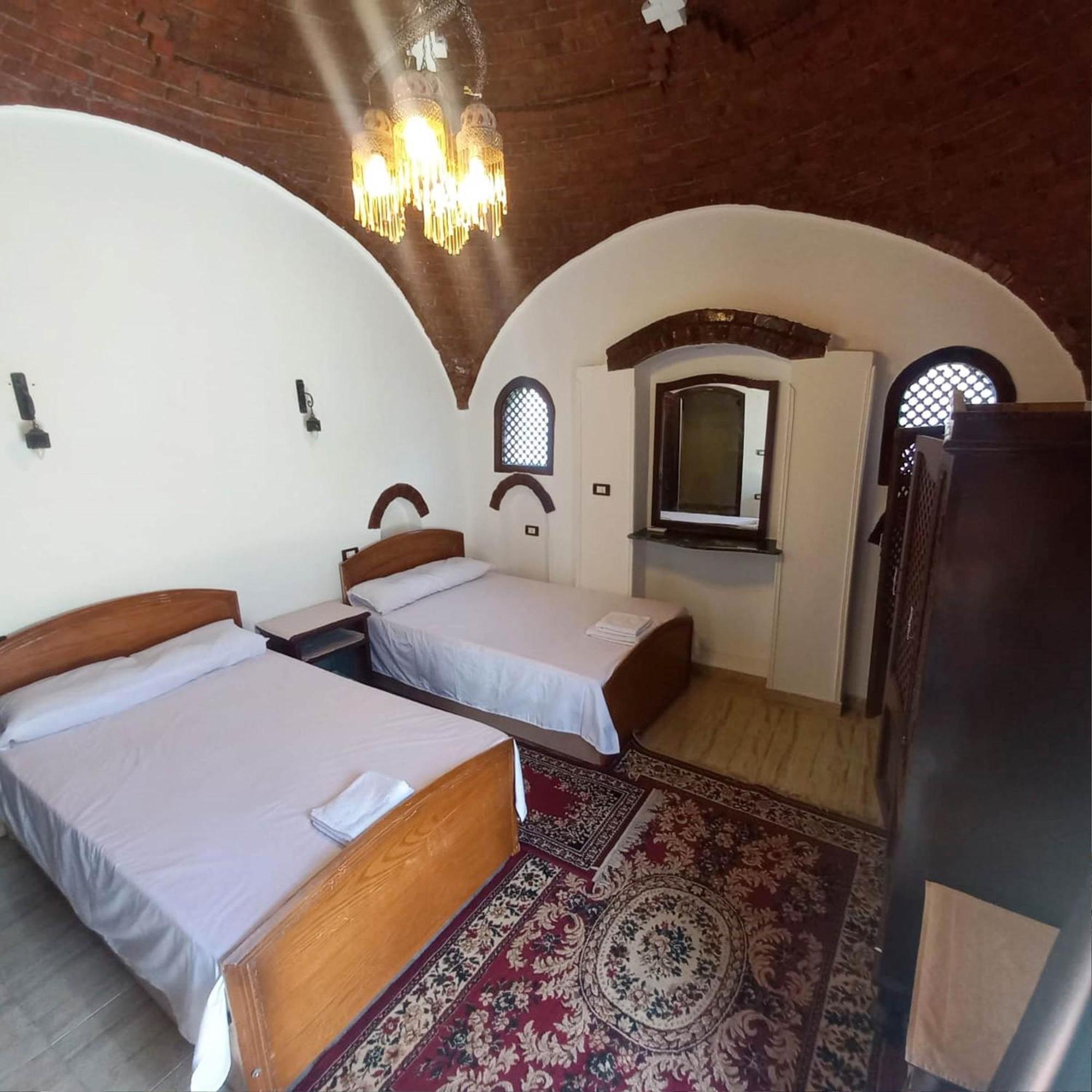 Villa Giulio Luxor Guest House Buitenkant foto