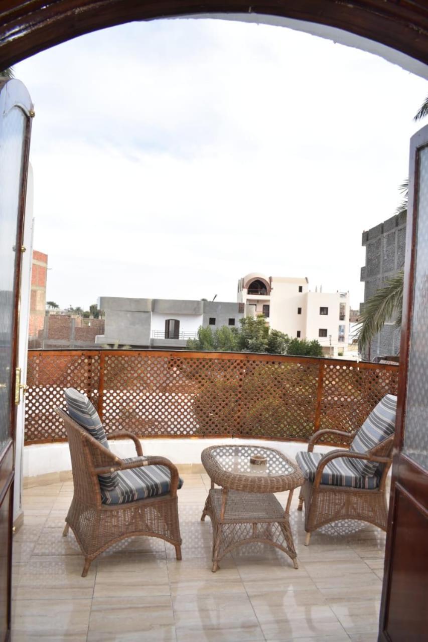 Villa Giulio Luxor Guest House Buitenkant foto